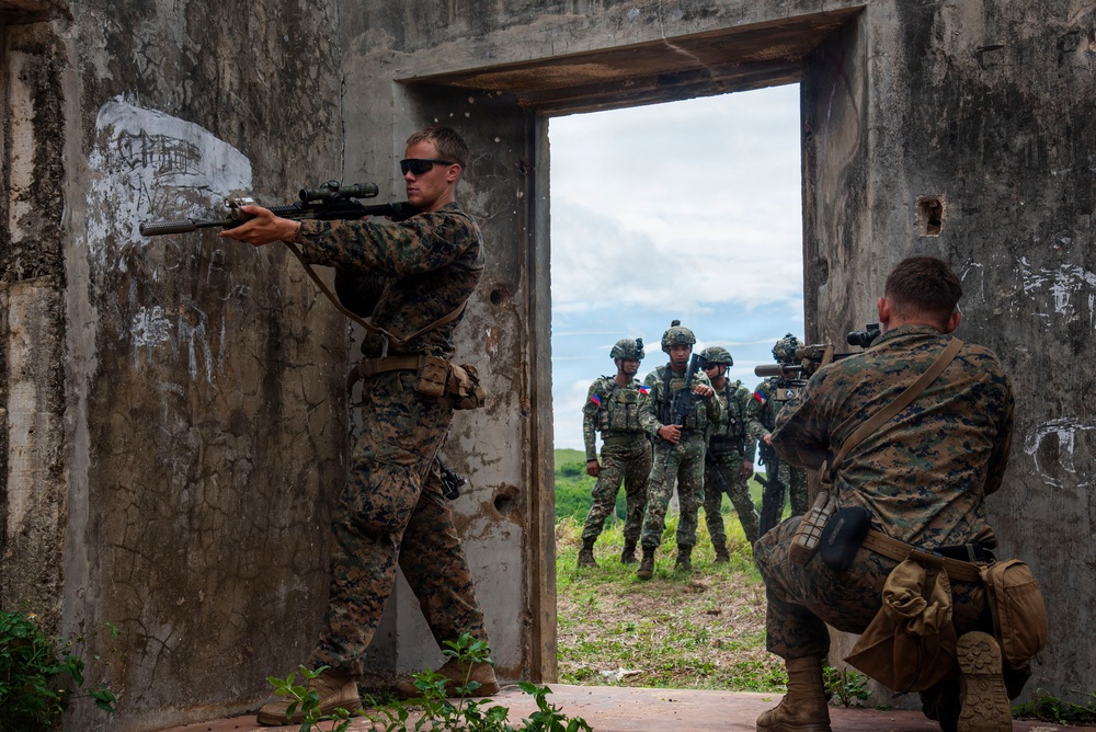 U.S. Marines participate in military operations in urban terrain training during KAMANDAG 10