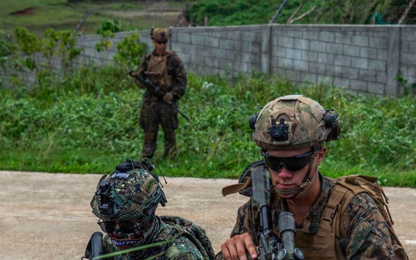 U.S. Marines participate in military operations in urban terrain training during KAMANDAG 10