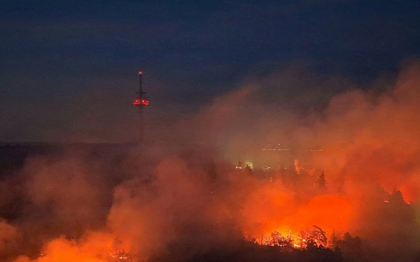 USAG Rheinland-Pfalz firefighters battle wildland blaze near Baumholder