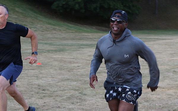 68th Theater Medical Command Soldiers do APEX PT