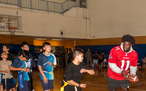 Atlanta Falcons NFL Players Visit CFAS