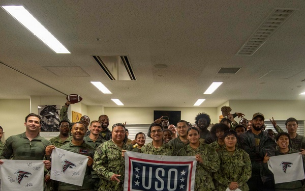 Atlanta Falcons NFL Players Visit CFAS