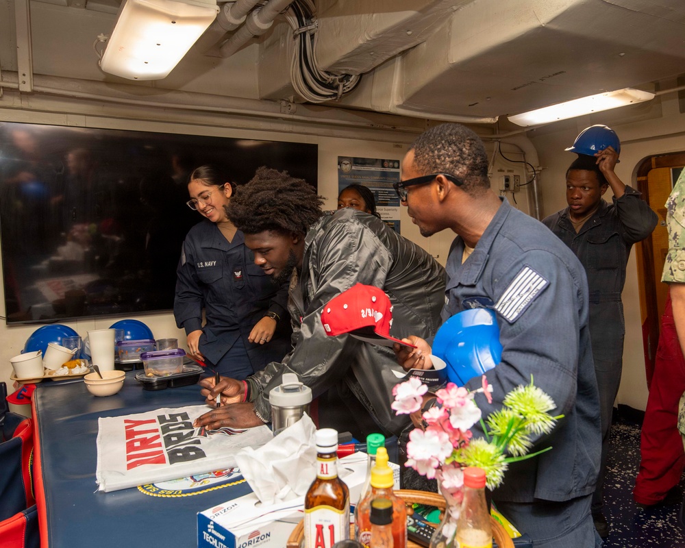 Atlanta Falcons NFL Players Visit CFAS