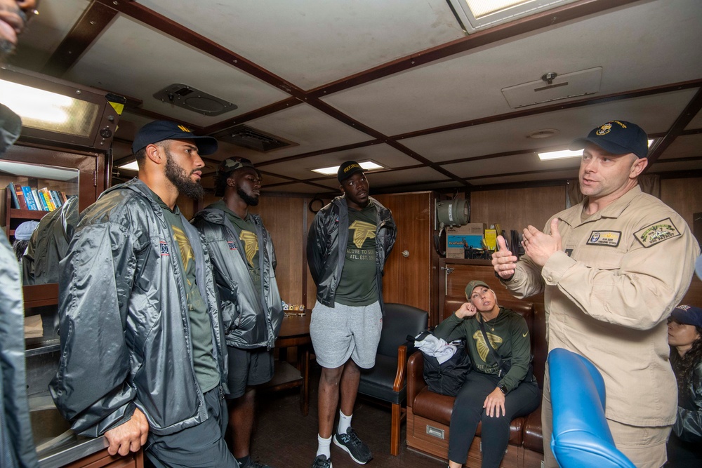 NFL Atlanta Falcons  Players Visit CFAS
