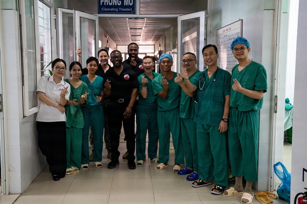 US Forces, Vietnamese partners conduct joint medical exchange during Pacific Friendship 2026