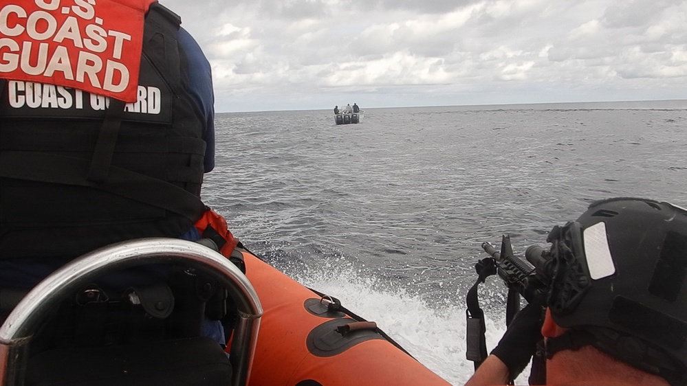 Cutter Bear returns home following a counter-narcotic patrol in the Eastern Pacific Ocean
