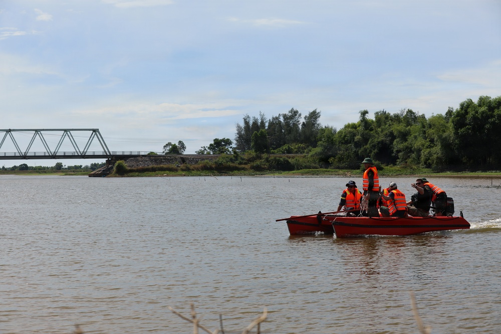 Pacific Friendship 2026: US, Vietnamese partners train with drones, support water rescue operations in Vietnam