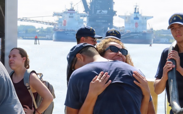 Coast Guard Cutter Bear returns home following a counter-narcotic patrol in the Eastern Pacific Ocean
