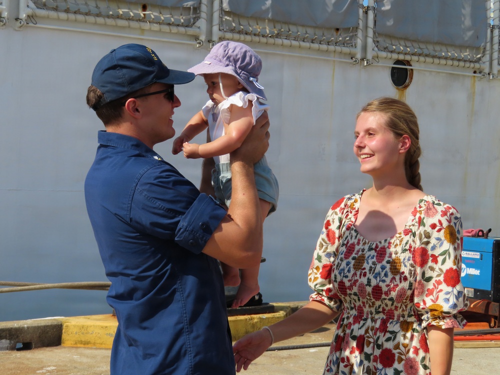 Coast Guard Cutter Bear returns home following a counter-narcotic patrol in the Eastern Pacific Ocean