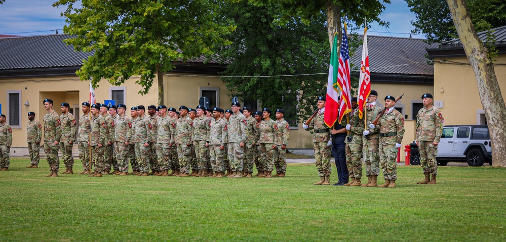 New leader assumes command of Headquarters and Headquarters Battalion, SETAF-AF