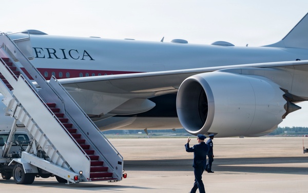 President Trump departs Andrews aboard new Air Force One