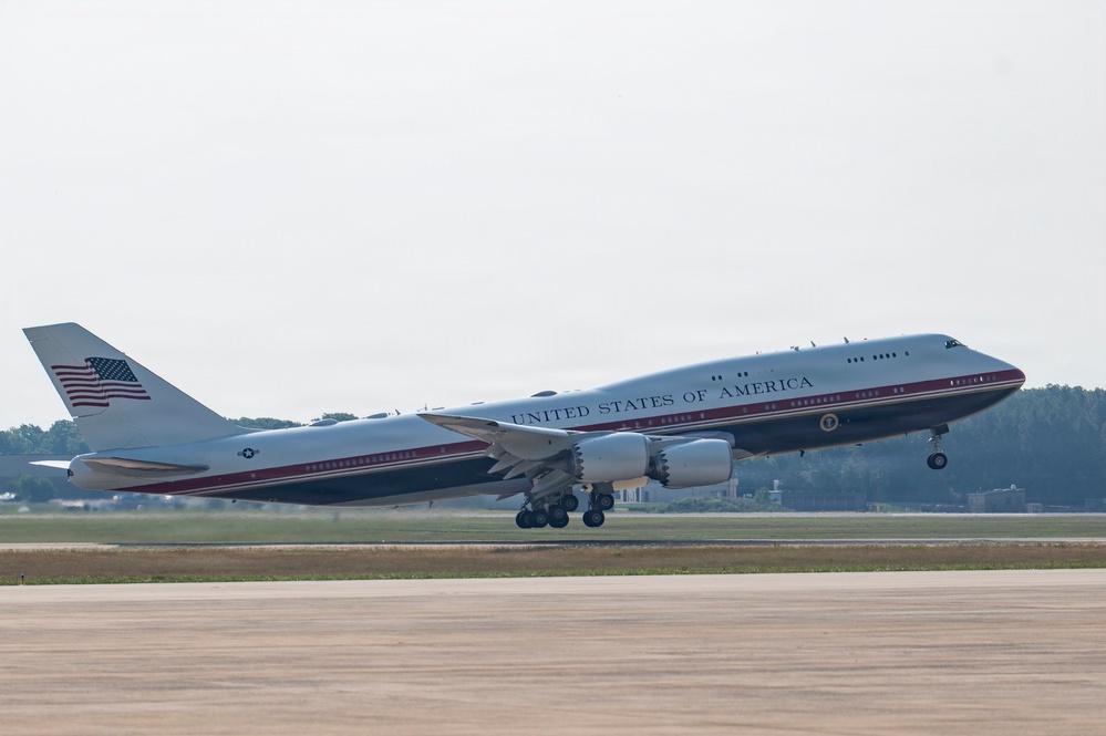 President Trump departs Andrews aboard new Air Force One