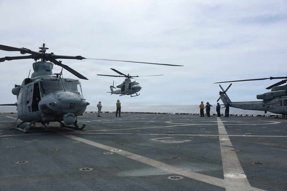 U.S. Marine Corps Maj. Gen. Kevin J. Jarrard departs the San Antonio-class amphibious transport dock ship USS Fort Lauderdale (LPD 28) before the ship docks in La Guaira, Venezuela, June 28, 2026.