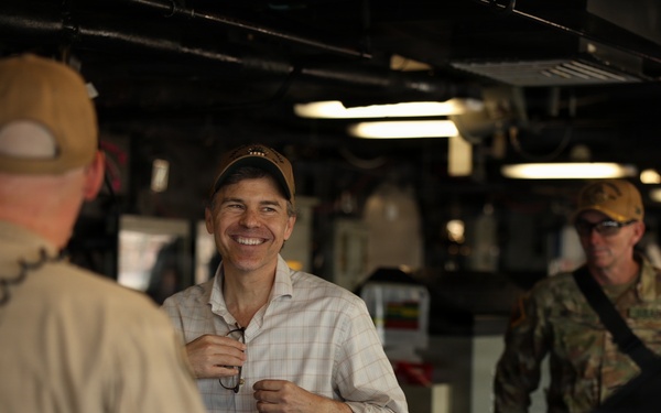 John M. Barrett, chargé d’affaires for the U.S. Embassy in Venezuela, tours the San Antonio-class amphibious transport dock ship USS Fort Lauderdale (LPD 28) in La Guaira, Venezuela, June 29, 2026.