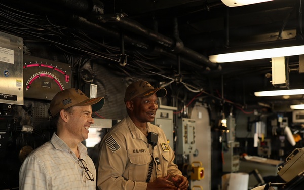 John M. Barrett, chargé d’affaires for the U.S. Embassy in Venezuela, tours the San Antonio-class amphibious transport dock ship USS Fort Lauderdale (LPD 28) in La Guaira, Venezuela, June 29, 2026.