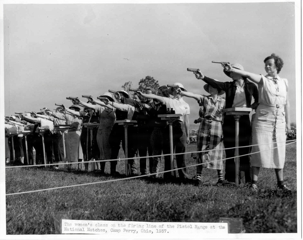 Women's Pistol Small Arms Firing School - 1037