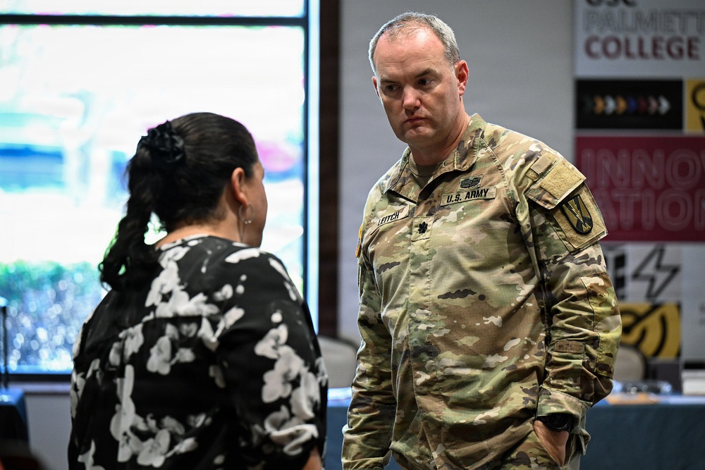 Post comes together to exchange community information