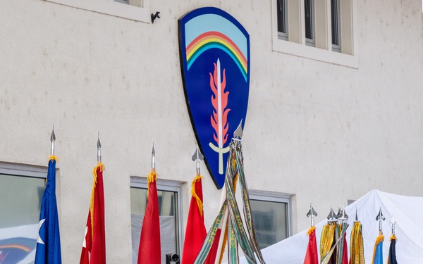 USAREUR-AF Commander Relinquishes Command
