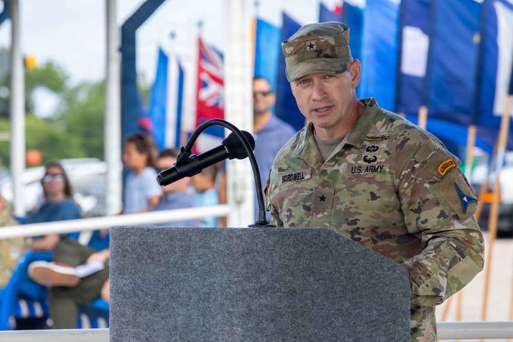 504th Expeditionary Military Intelligence Brigade Change of Command Ceremony
