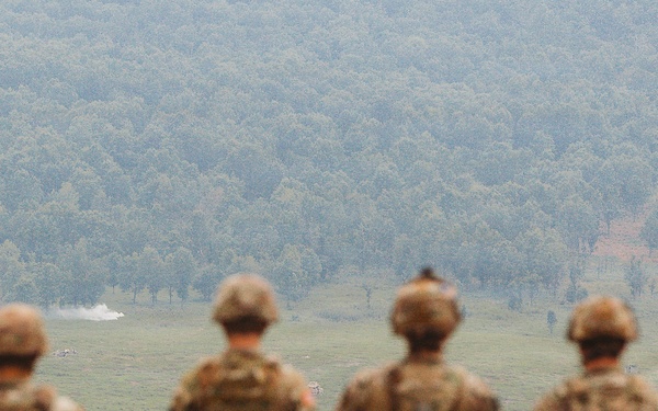 1-112th Infantry Soldiers conduct mortar familiarization