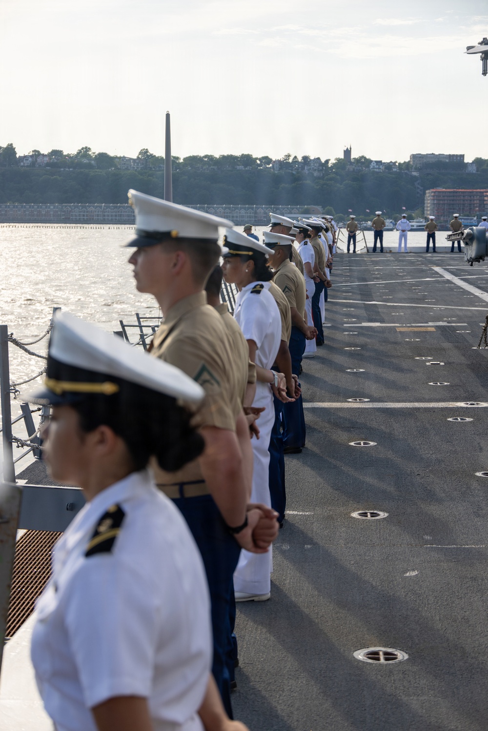 The USS Arlington (LPD-24) Arrives for INR 250