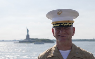 The USS Arlington (LPD-24) Arrives for INR 250