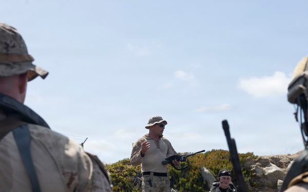 U.S. Marines with 1st Recon Bn. conduct amphibious reconnaissance skills training