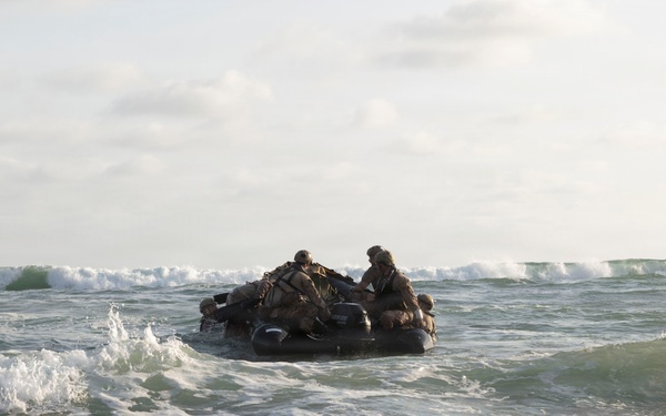 U.S. Marines with 1st Recon Bn. conduct amphibious reconnaissance skills training