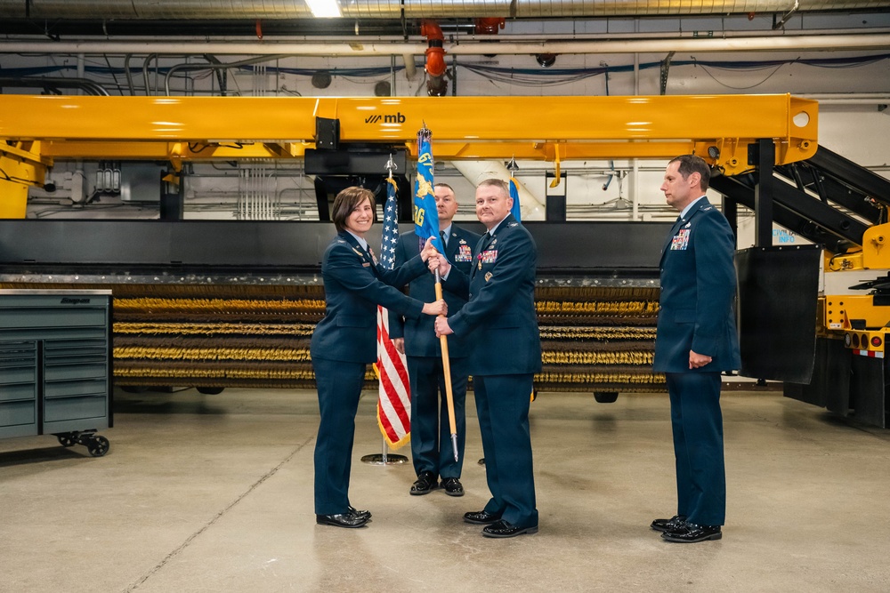 673d LRG change of command