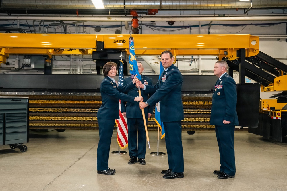 673d LRG change of command
