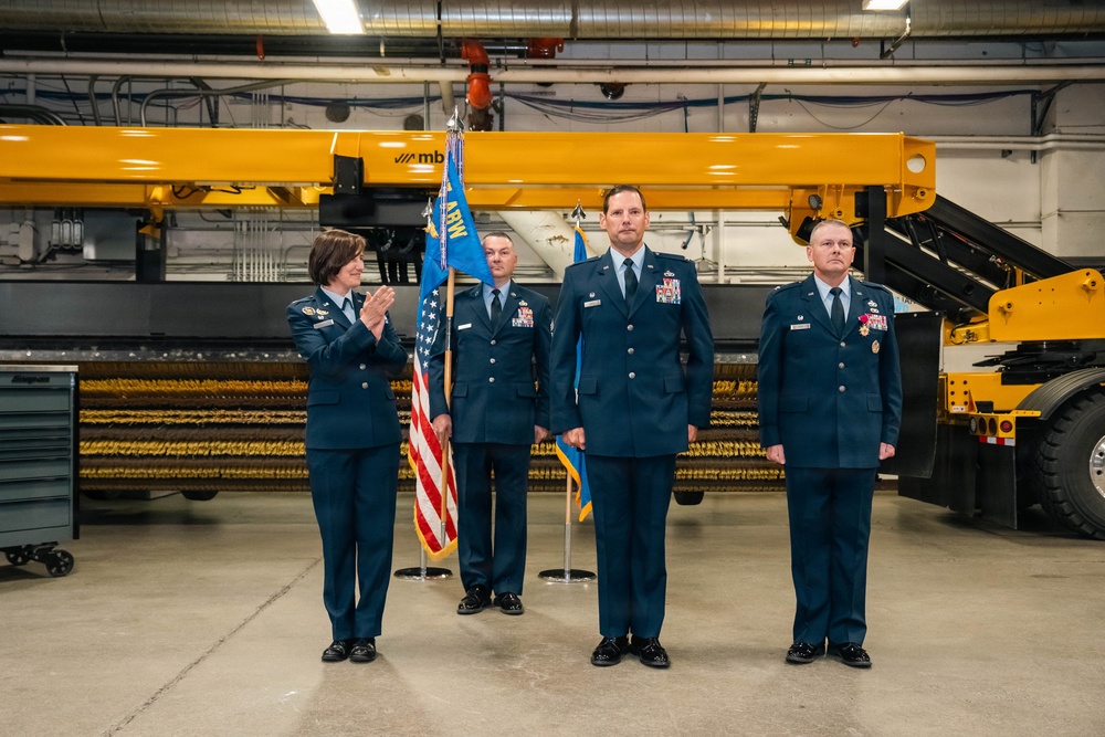 673d LRG change of command