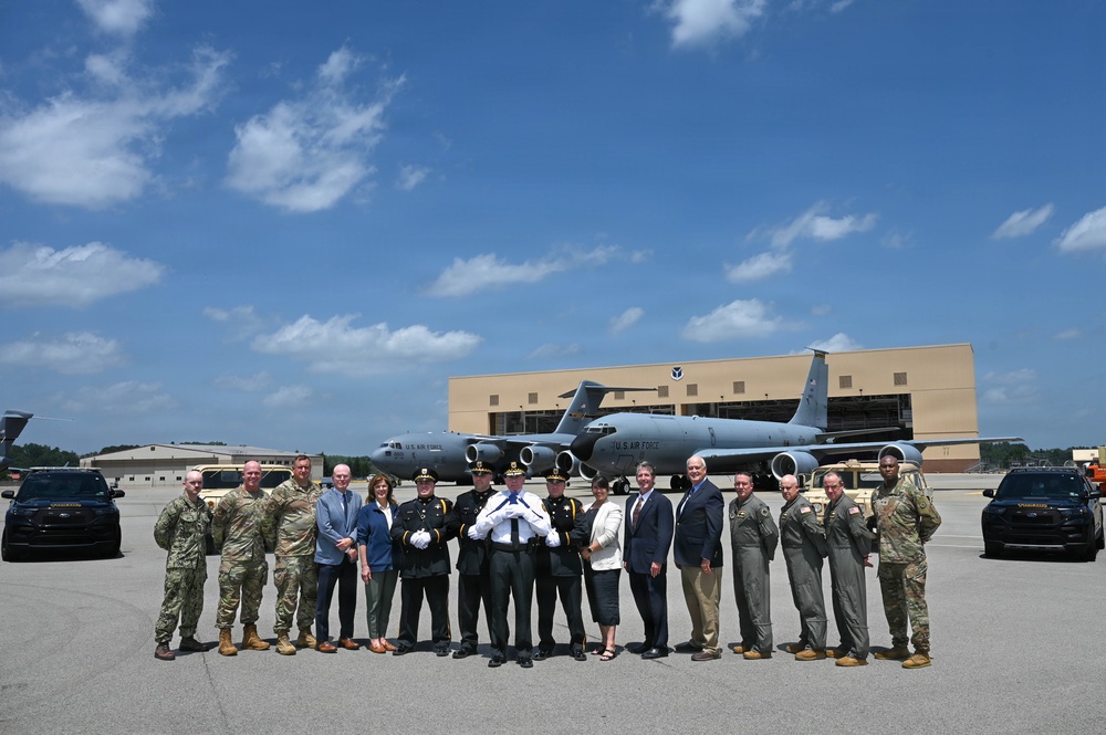 911th Airlift Wing welcomes Sojourn 250 flag for final leg of yearlong journey
