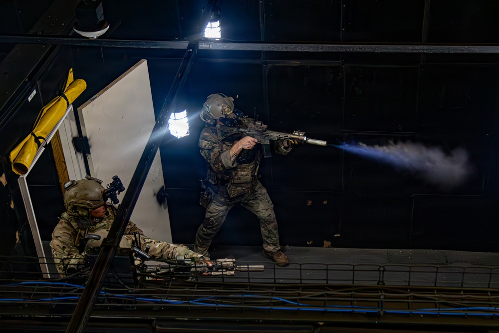 3rd Special Forces Group (Airborne) conducts direct-action tactical training.