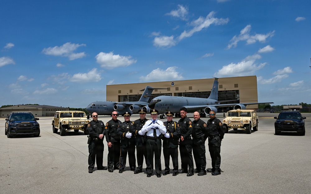 911th Airlift Wing welcomes Sojourn 250 flag for final leg of yearlong journey
