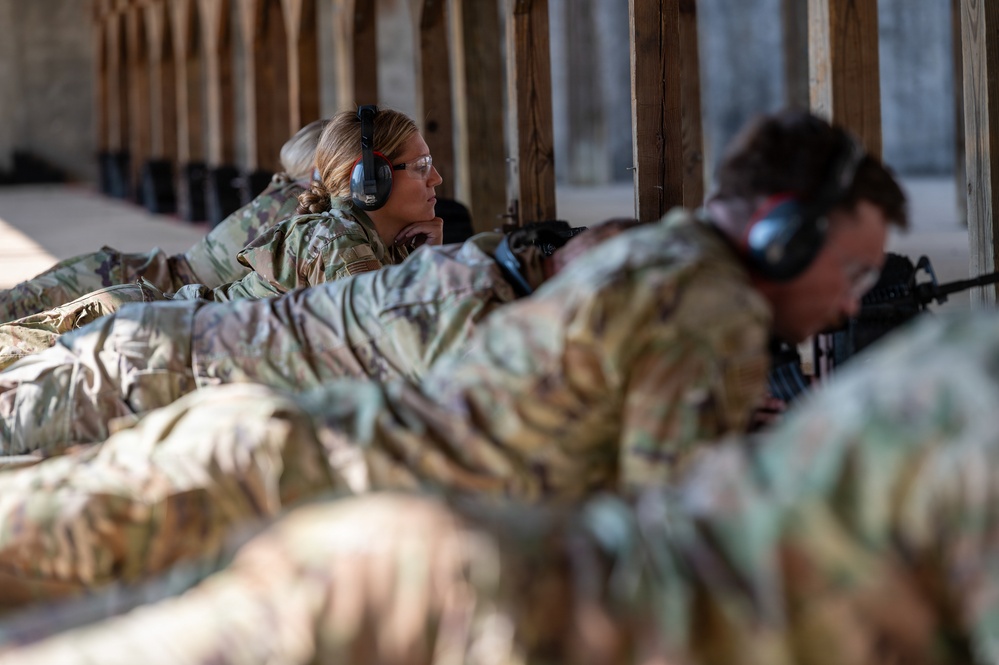 167AW M4 carbine qualification training