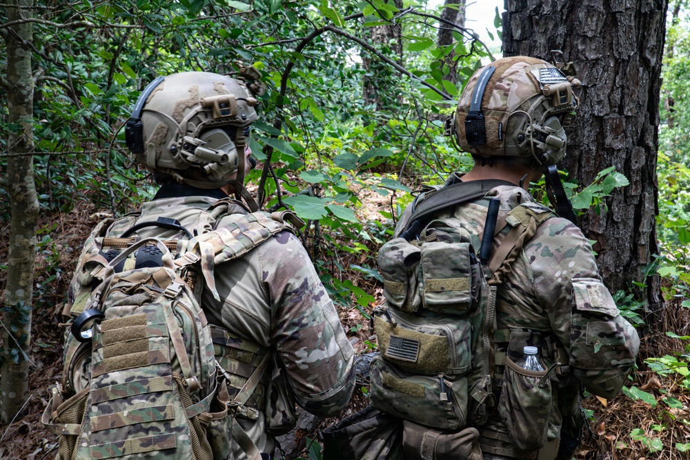 3rd Special Forces Group (Airborne) conducts direct-action tactical training.