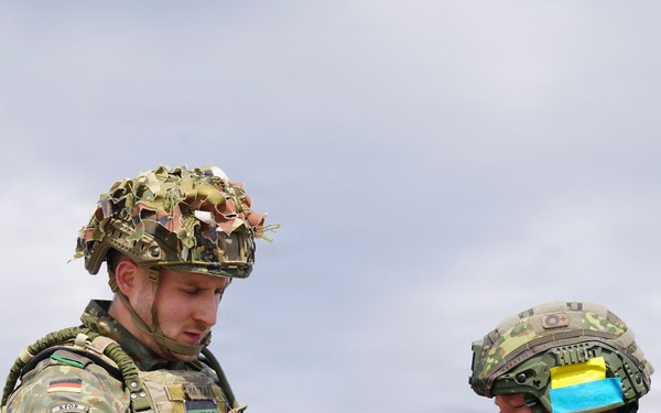 KFOR RC-E soldiers strengthen force protection during base exercise