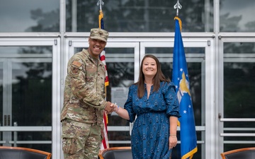 AEDC leaders induct second class of Arnold AFB Honorary Commanders
