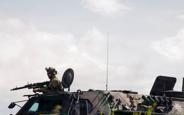 KFOR RC-E soldiers strengthen force protection during base exercise