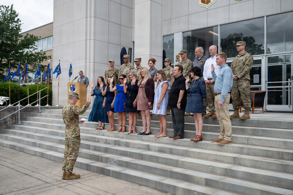 AEDC leaders induct second class of Arnold AFB Honorary Commanders