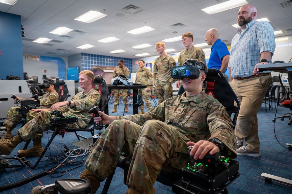 USAFA Cadets Learn About Acquisition Career Field Opportunities During AFLCMC Visit