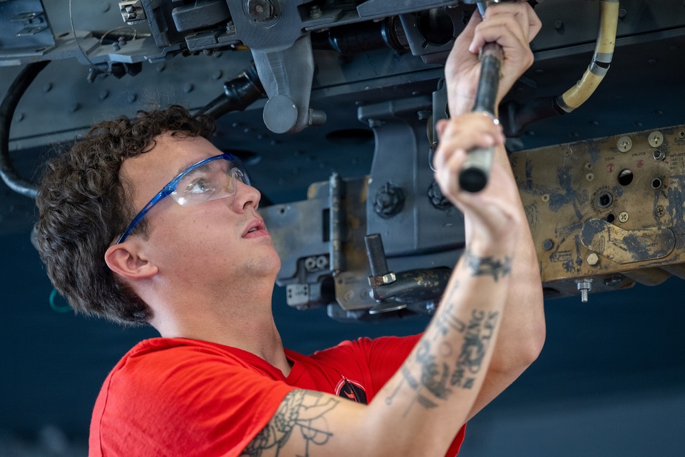 Barksdale AFB hosts 2nd Quarterly Load Competition