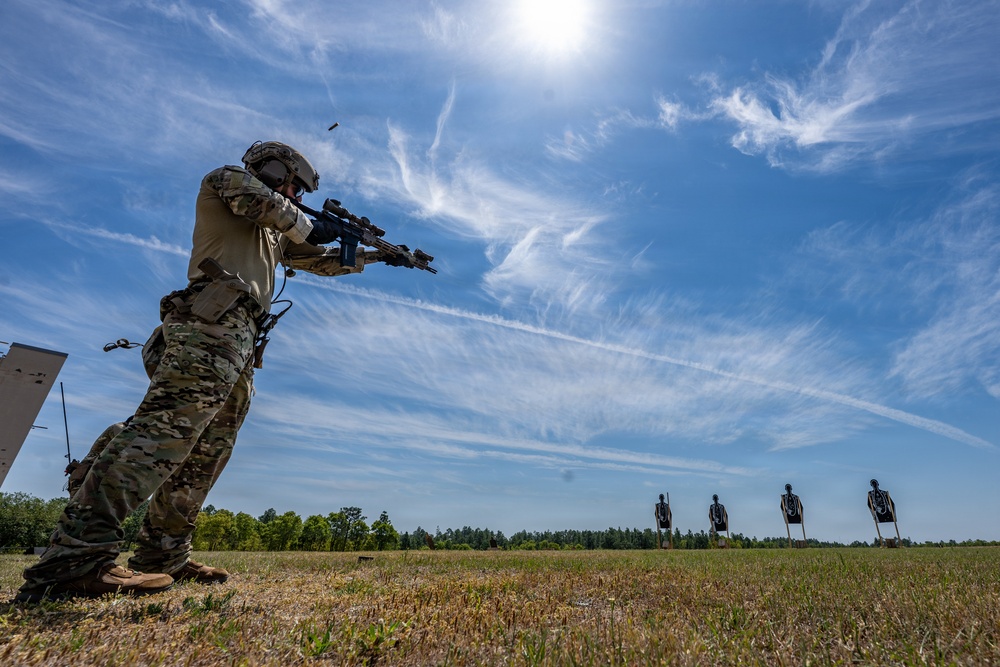 Airmen refine combat marksmanship during live-fire training