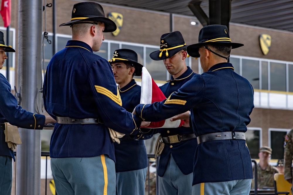 1st Cavalry Division Conducts Retreat Ceremony Honoring Outgoing Leaders at Fort Hood