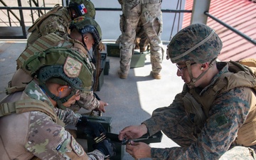 10th Marine Regiment conducts Live Fire exercise with Panamanian partners
