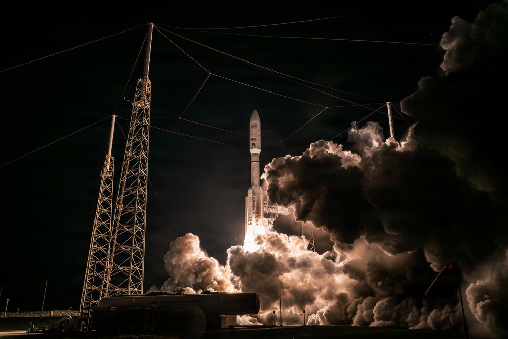 Leo 8 Mission Launches from Cape Canaveral Space Force Station