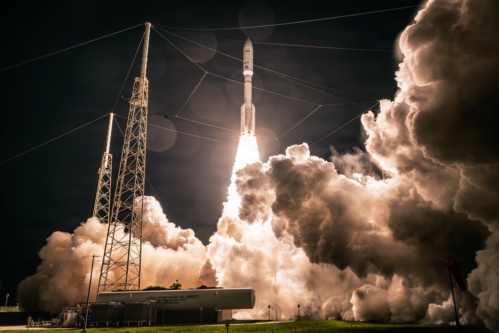 Leo 8 Mission Launches from Cape Canaveral Space Force Station