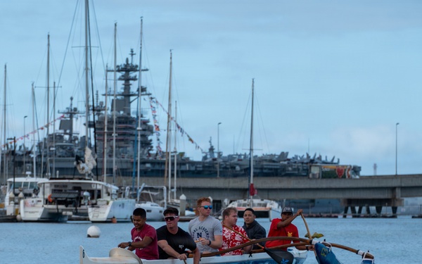 Service members compete in RIMPAC canoeing competition