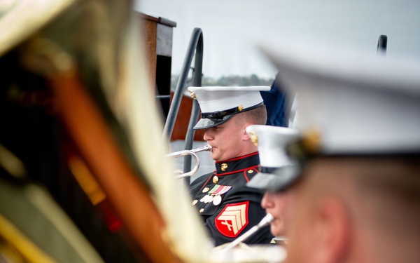 Married Navy Doctor Captains Hold Rare Dual Retirement Ceremony