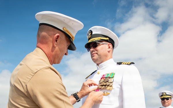 Married Navy Doctor Captains Hold Rare Dual Retirement Ceremony